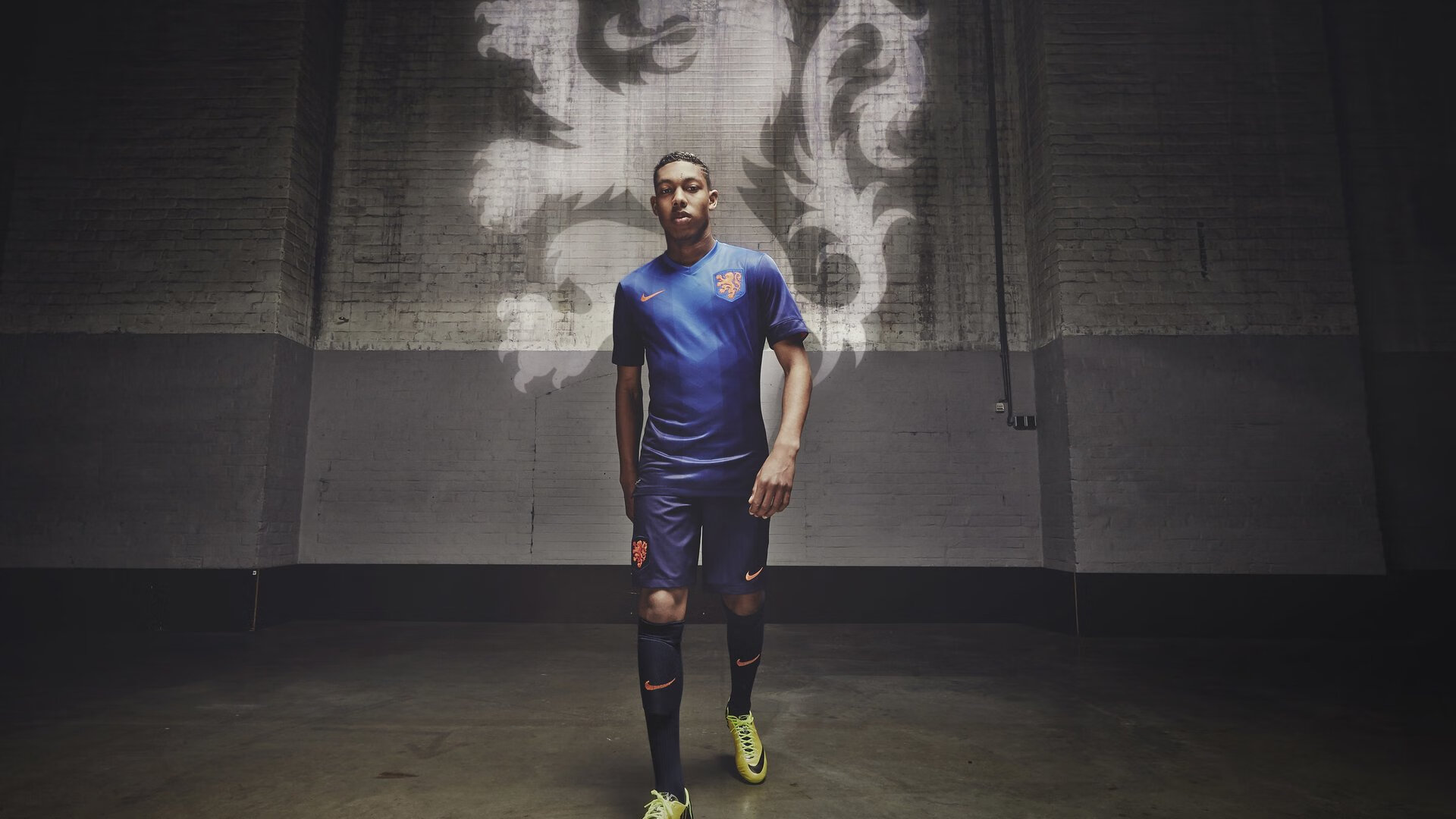 中国足球联赛推动建立青少年人才数据库，中国足协青少年足球联赛